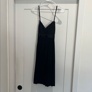 B. Smart Black Spaghetti Strap Midi Sundress